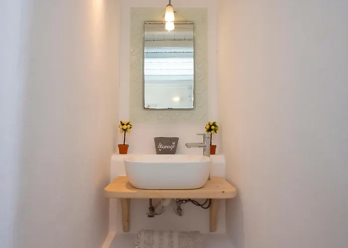 Seaview Mesonette With Private Hot Tub Vakantiehuis *