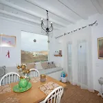 Seaview Mesonette With Private Hot Tub Ferienhaus *